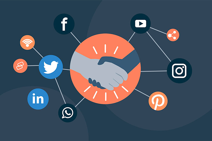 Las-redes-sociales-deben-estar-visibles